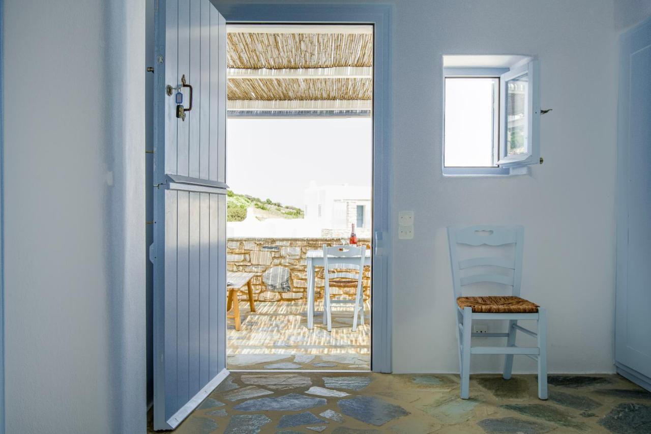 Villa Rossi Paros Luxury Apartments And Suites 드리오스 외부 사진